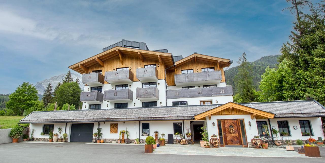 Pension Tannenhof Leogang Esterno foto